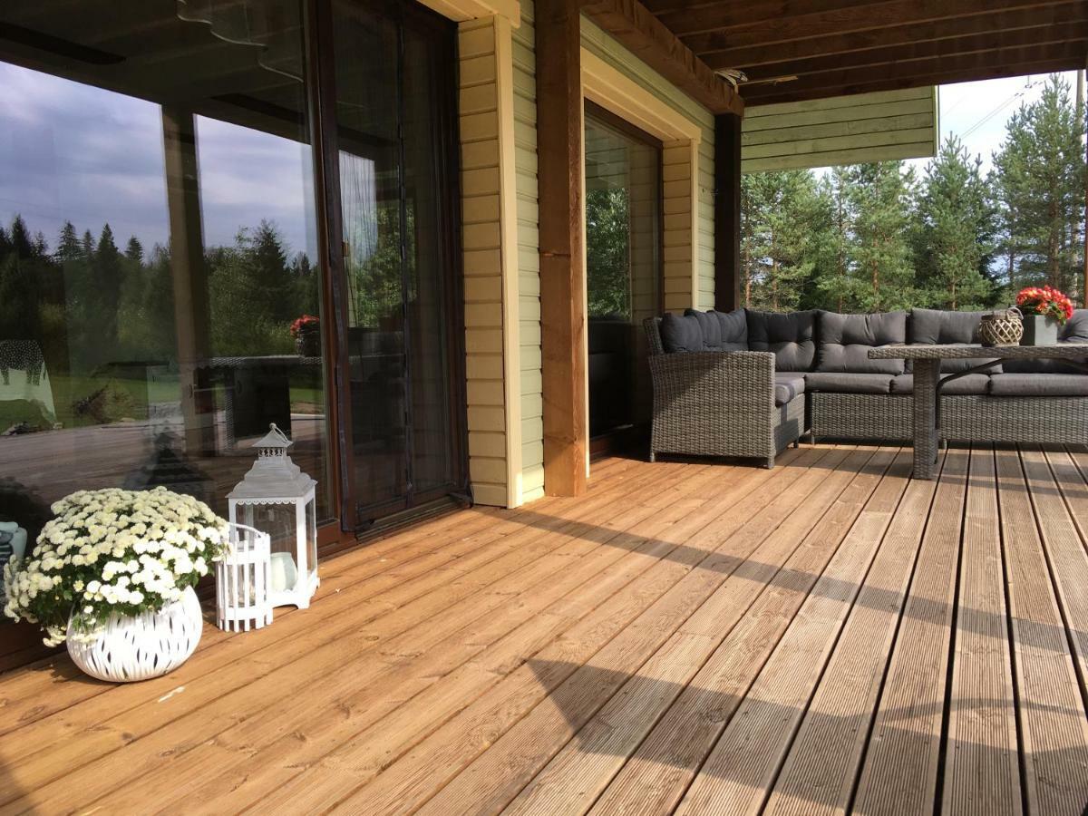 Kaeaenu Puhkemaja Villa Rakvere Buitenkant foto